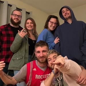 Meet your Posher, Lauren